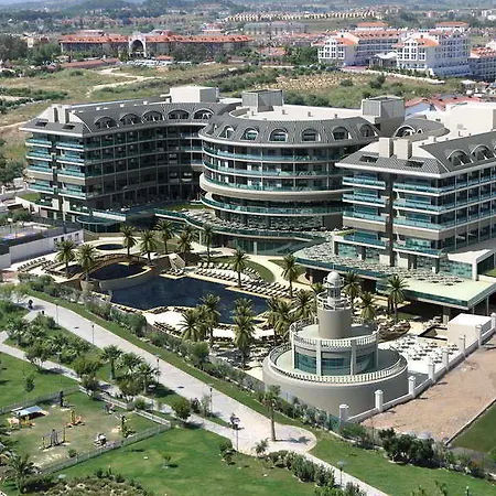 Üdülőközpont Commodore Elite & Ultra (adults Only)